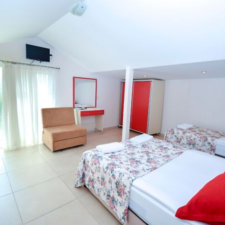 Altinkum Bungalows Side Bagian luar foto