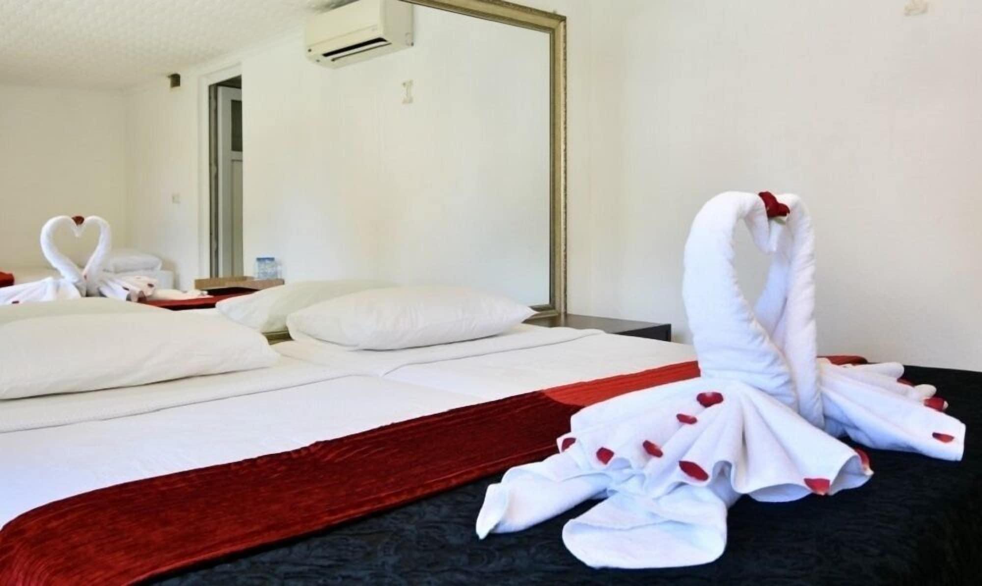 Altinkum Bungalows Side Bagian luar foto