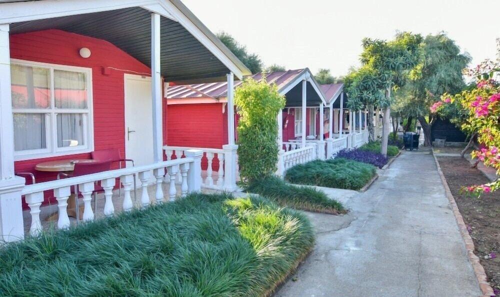 Altinkum Bungalows Side Bagian luar foto