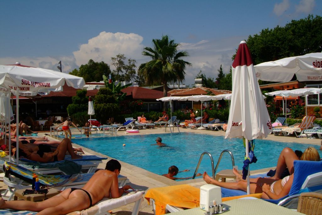 Altinkum Bungalows Side Bagian luar foto