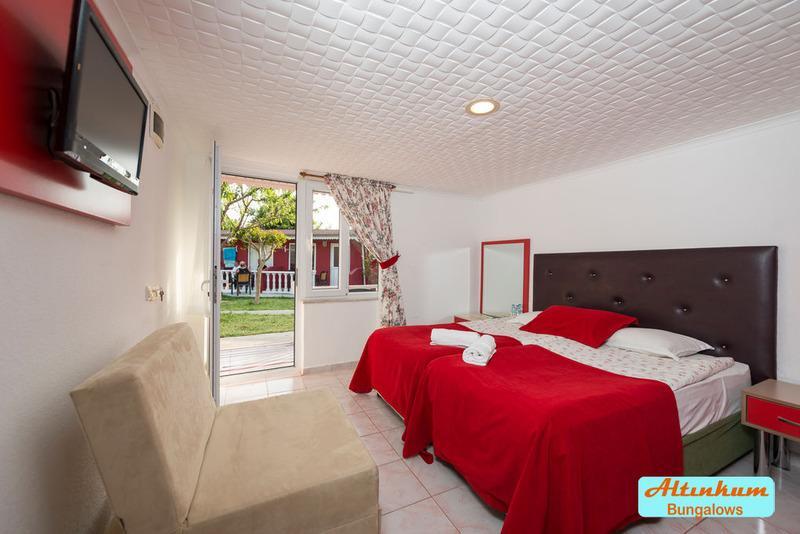 Altinkum Bungalows Side Bagian luar foto